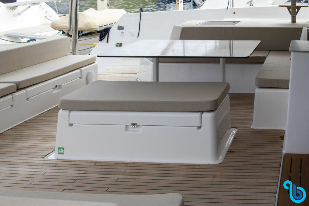 Dufour 48 Catamaran, CASABLANCA