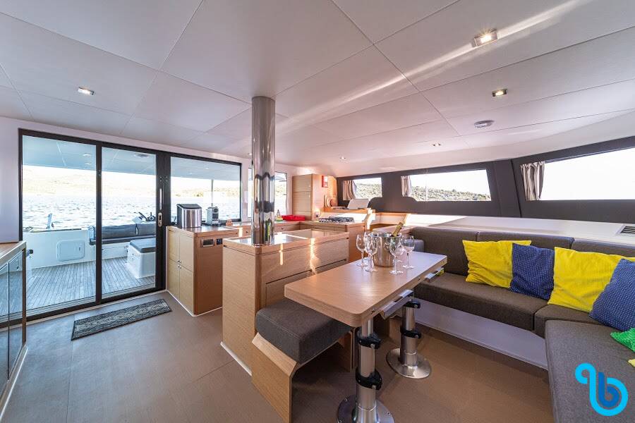 Dufour 48 Catamaran, LER 