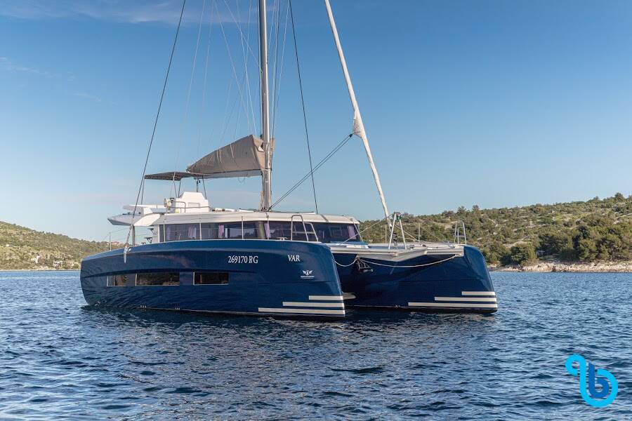 Dufour 48 Catamaran, LER 