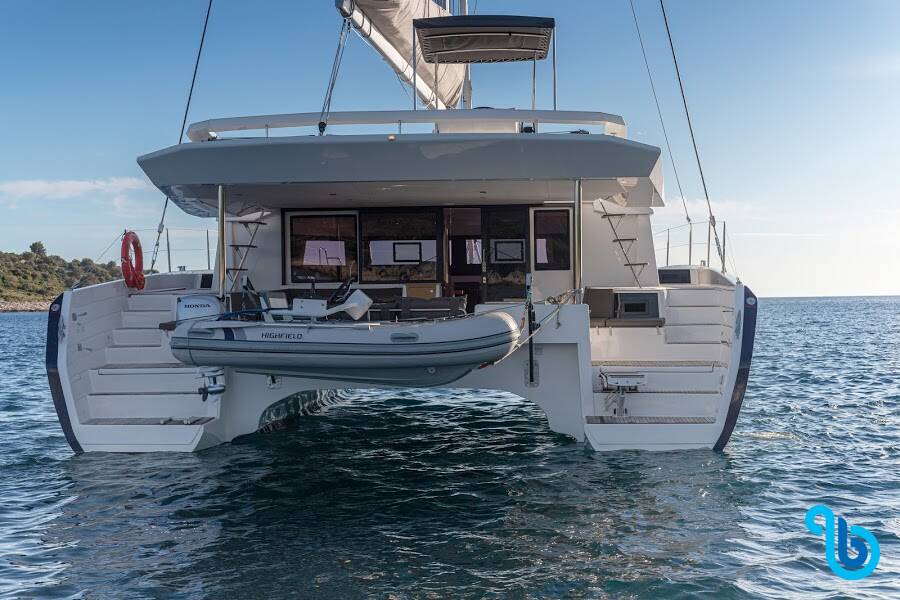 Dufour 48 Catamaran, LER 