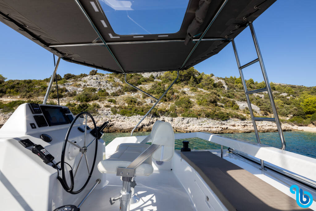 Dufour 48 Catamaran, 