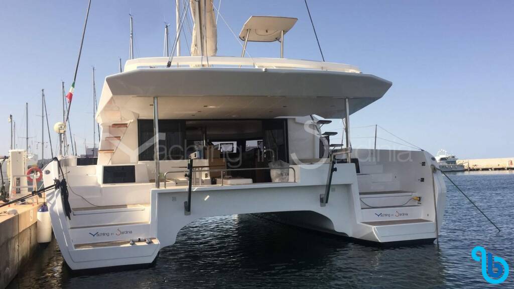 Dufour 48 Catamaran, Argo