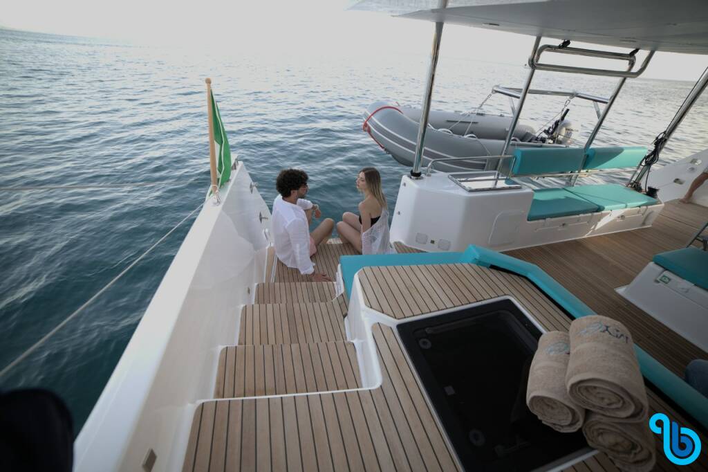 Dufour 48 Catamaran, Sualzo