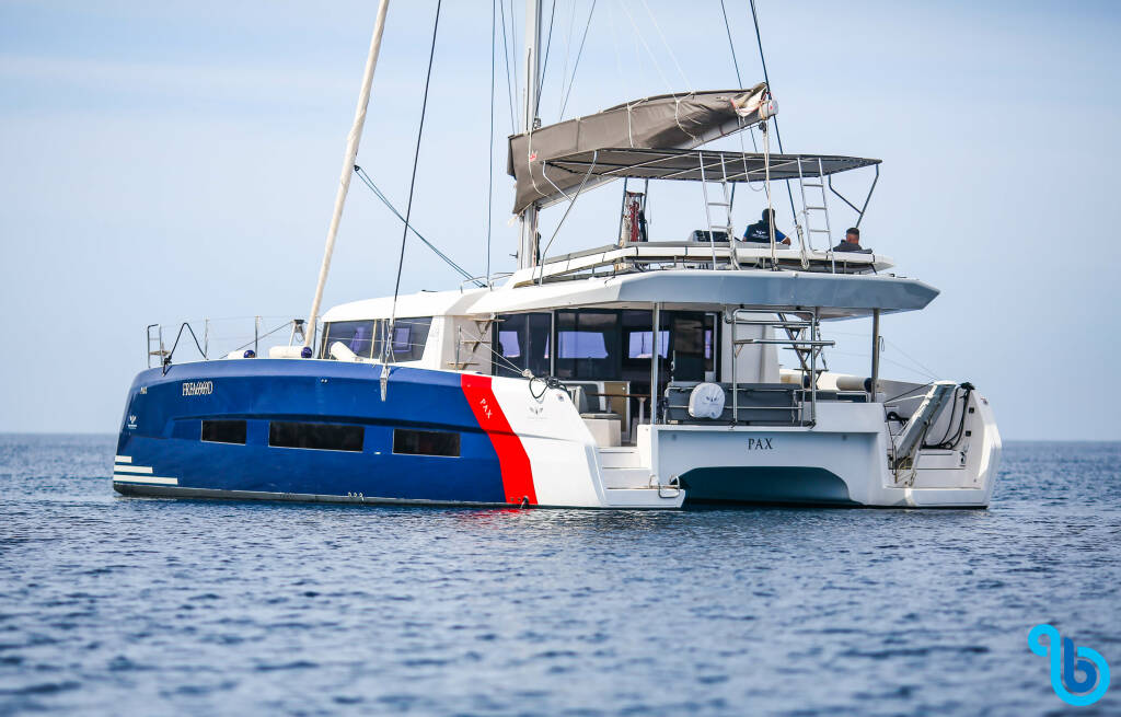 Dufour 48 Catamaran, Dufour 48 Catamaran 1