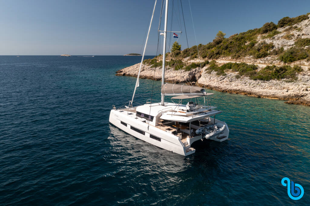 Dufour 48 Catamaran, CLO