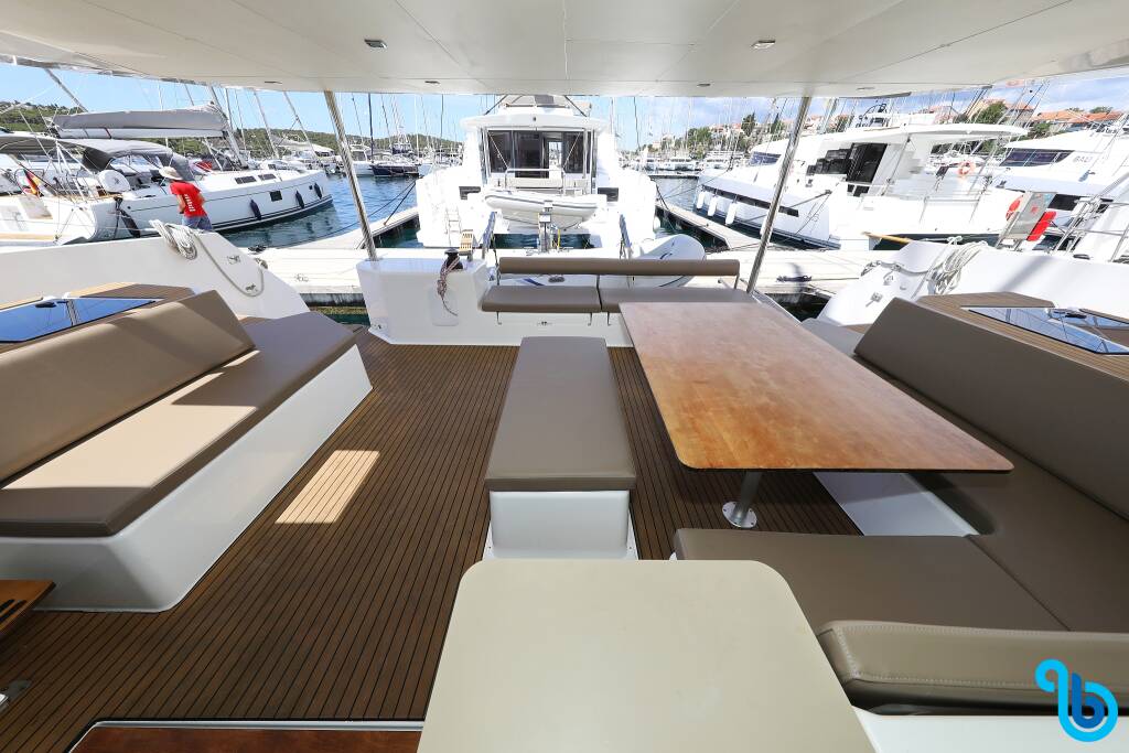 Dufour 48 Catamaran, MAKE ME YOURS