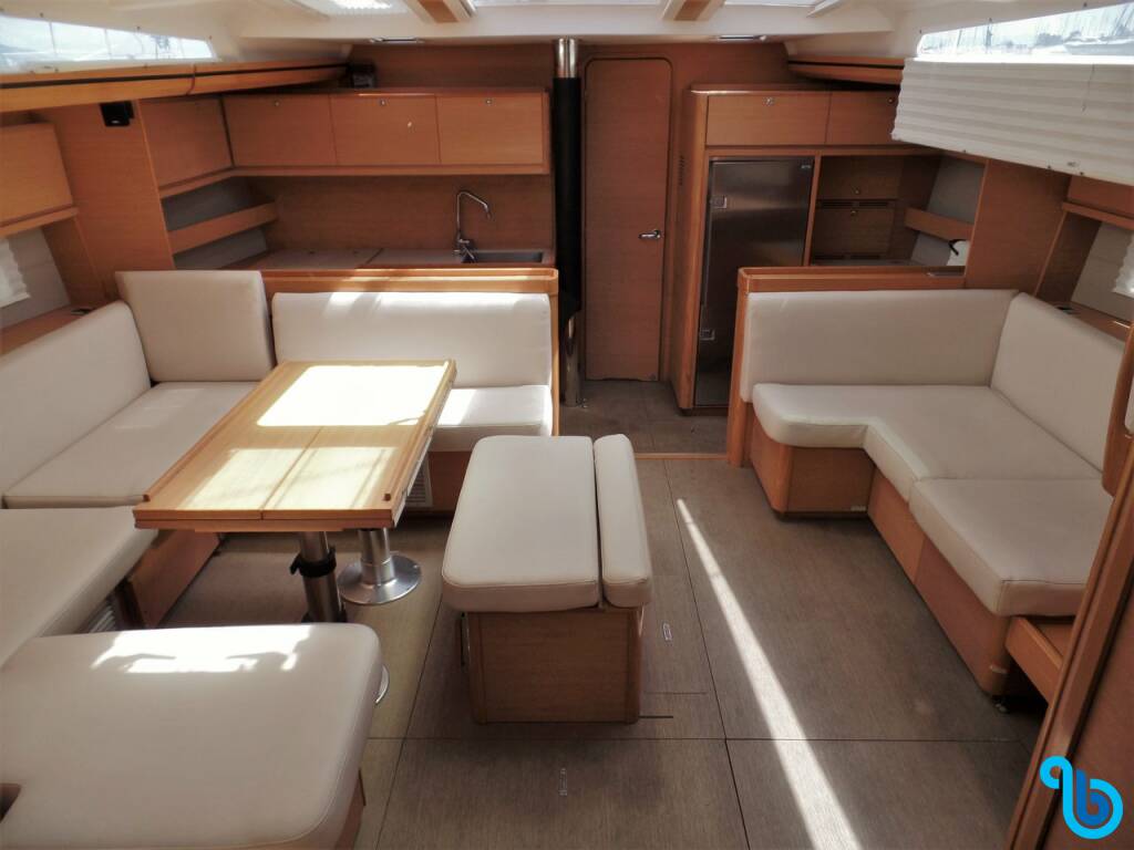 Dufour 560 GL, Skylark