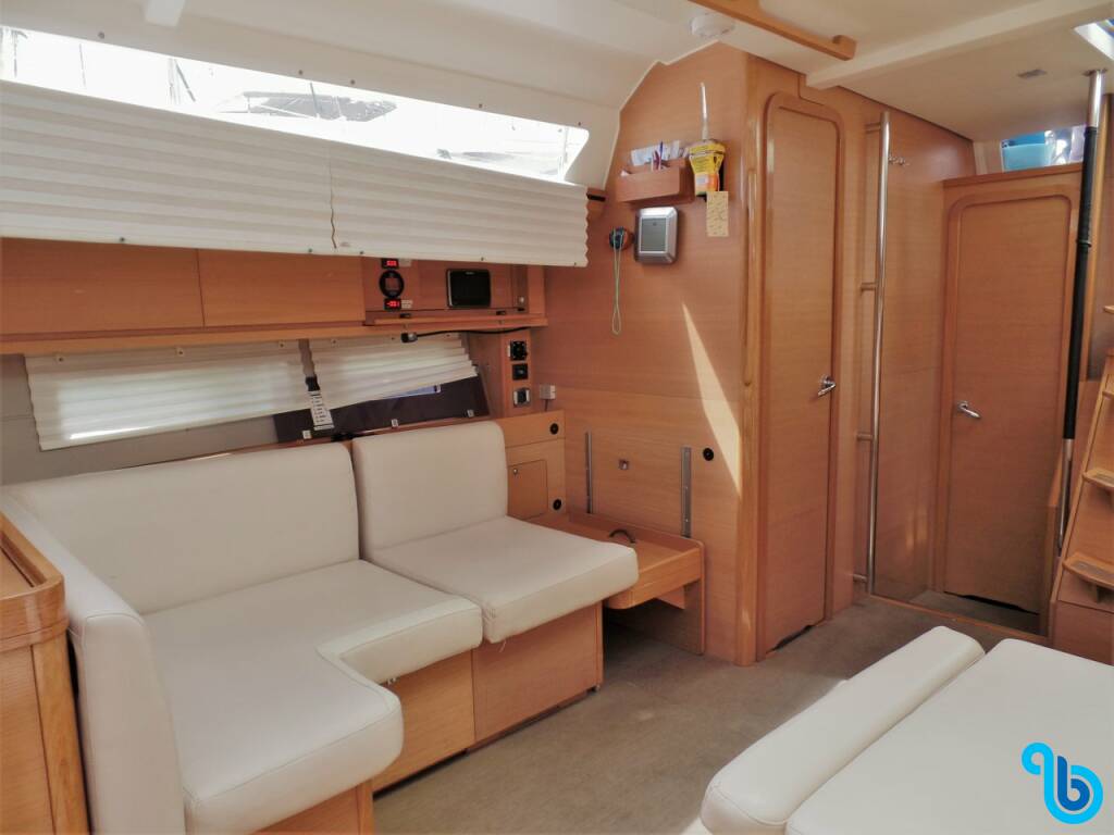 Dufour 560 GL, Skylark