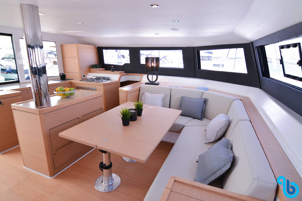 Dufour Catamaran 48, Sea Breeze