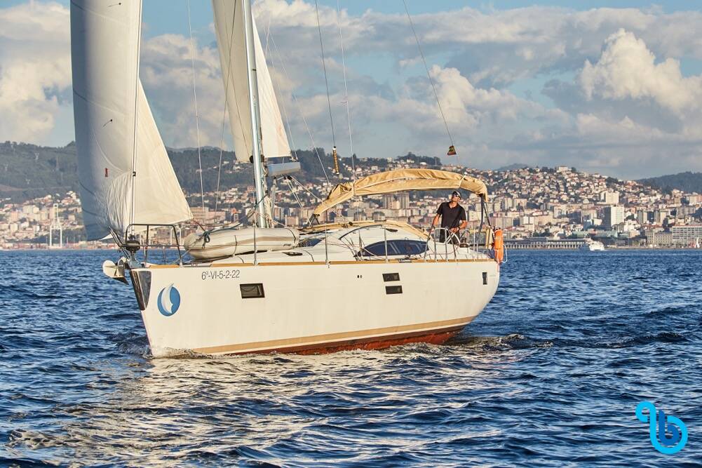 Elan 45 Impression, Alcamaro