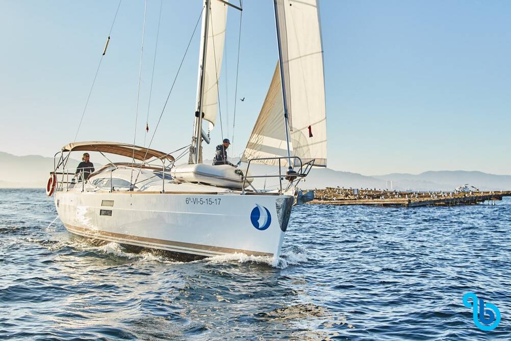 Elan Impression 40, AMISTAD