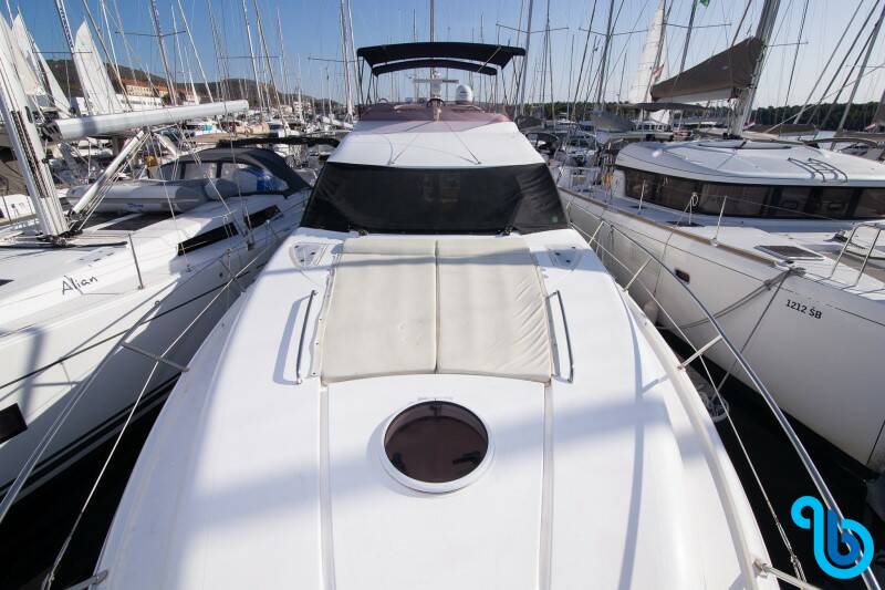 Fairline Phantom 50, Luna IV