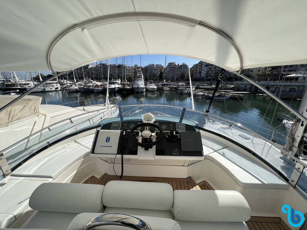 Fairline Squadron 52, Bliss