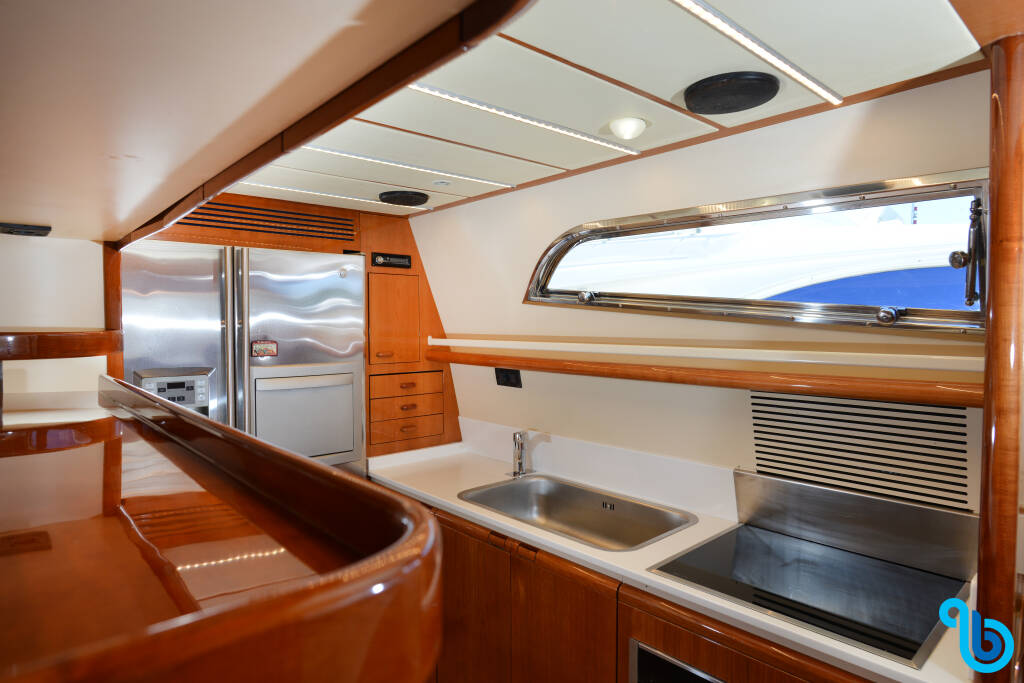 Ferretti 80, Kentavros II