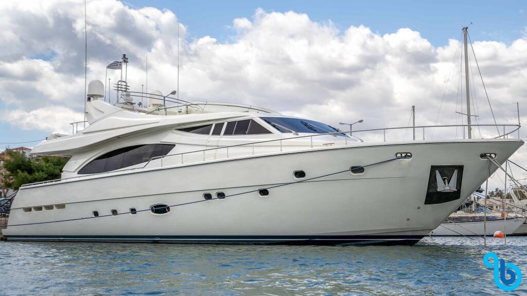 Ferretti Yachts 880, Estia YI