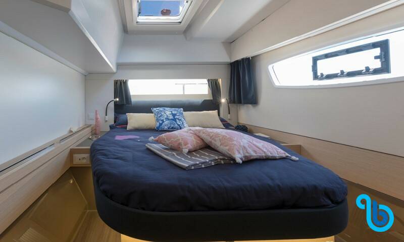 Fountaine Pajot Astrea 42, DORIS **