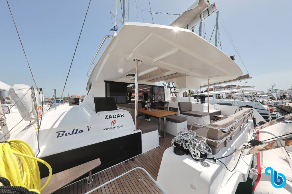 Fountaine Pajot Astrea 42, BELLA V