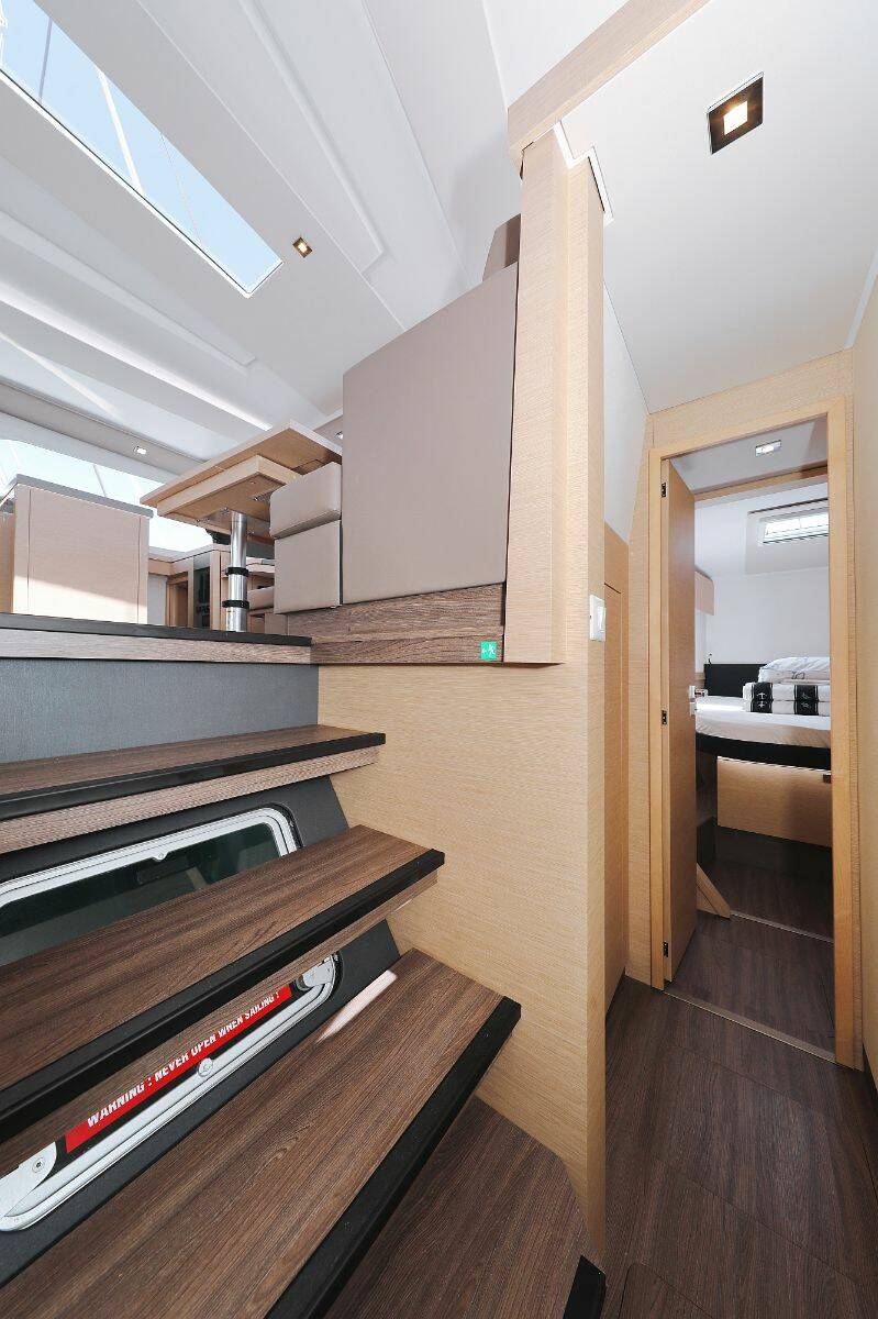 Fountaine Pajot Astrea 42, BELLA V