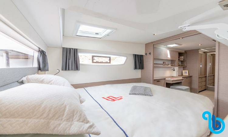 Fountaine Pajot Elba 45, Olympian Athena