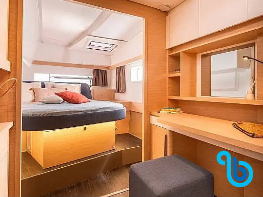 Fountaine Pajot FP 41 Quatuor 4, MONTAGUE