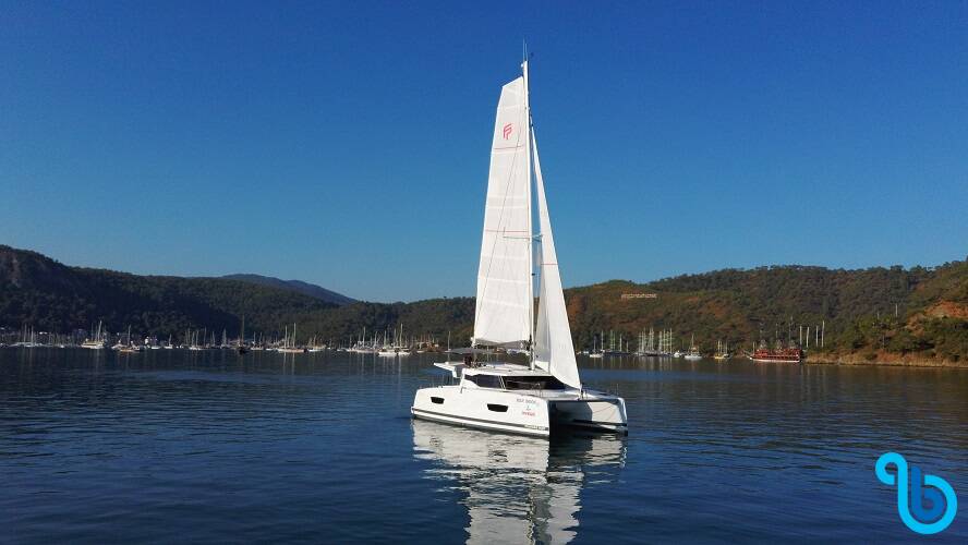 Fountaine Pajot Isla 40, Blue Orion