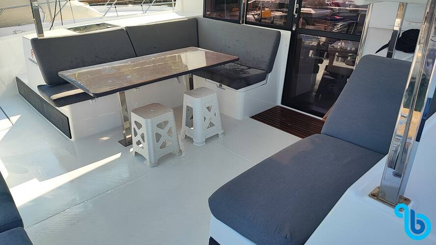 Fountaine Pajot Isla 40, Blue Orion