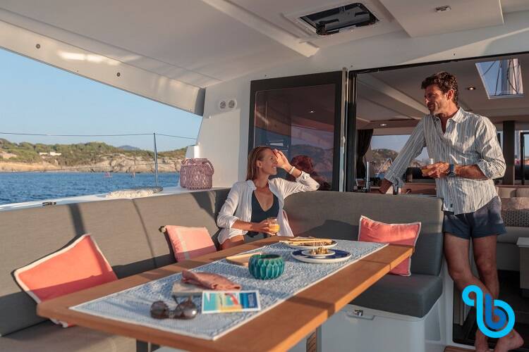 Fountaine Pajot Isla 40, Blue Orion