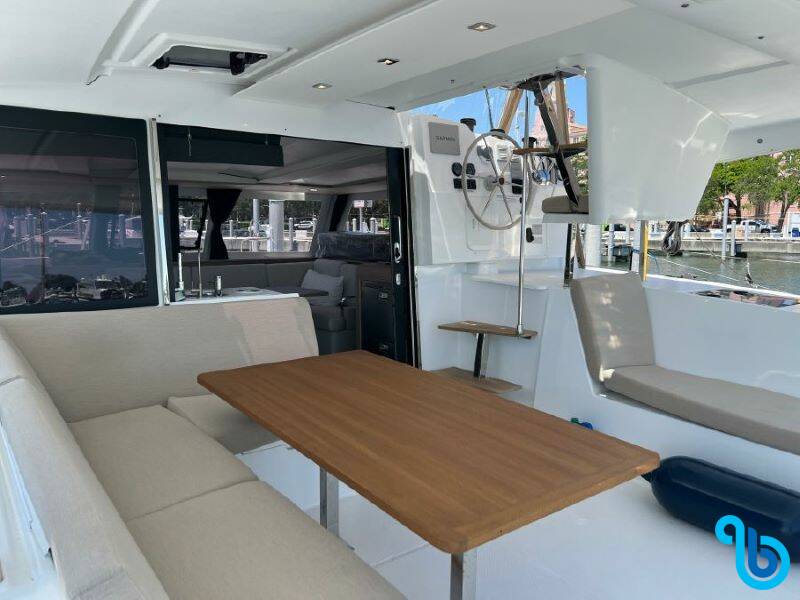 Fountaine Pajot Isla 40, Second Wind