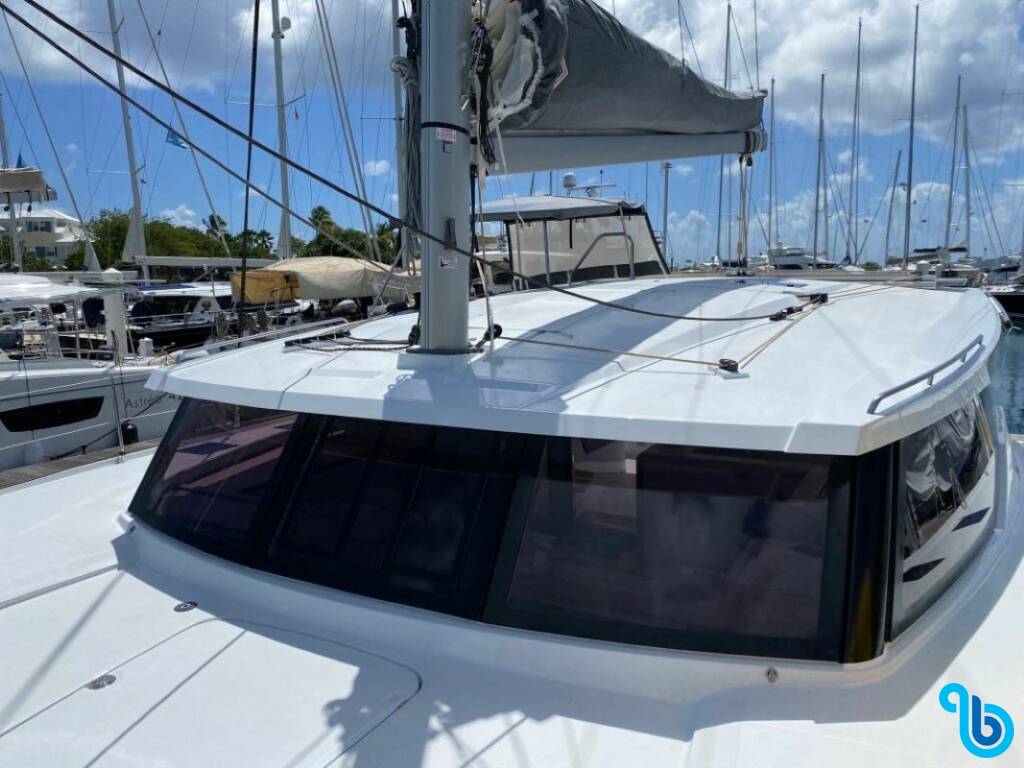 Fountaine Pajot Isla 40, Firefly