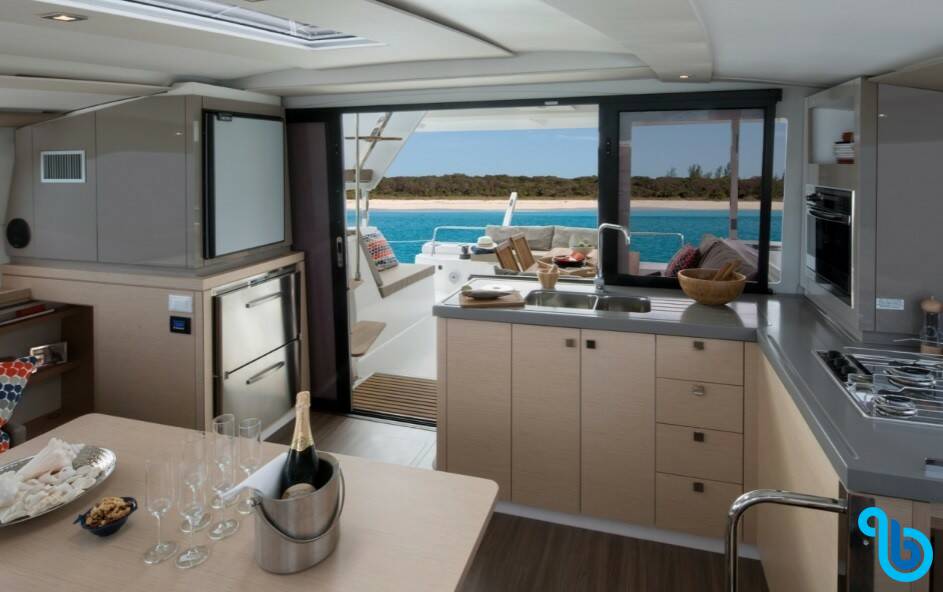 Fountaine Pajot Lucia 40, PROMUS **