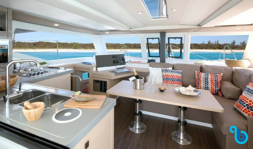 Fountaine Pajot Lucia 40, HAPPY HOUR **