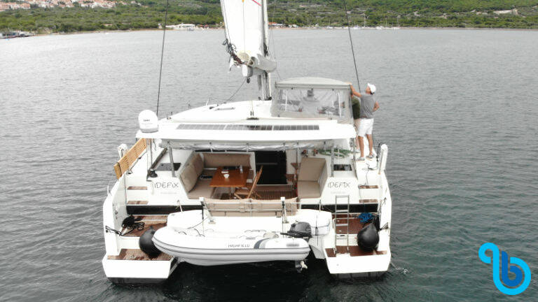 Fountaine Pajot Lucia 40, Idefix