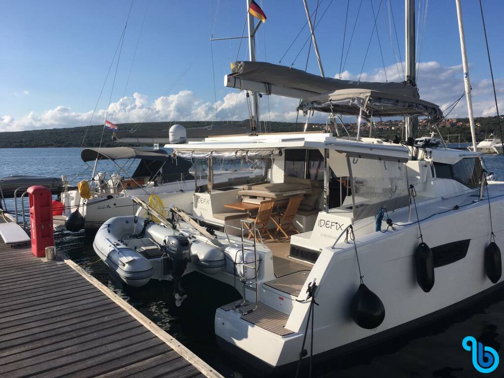 Fountaine Pajot Lucia 40, Idefix