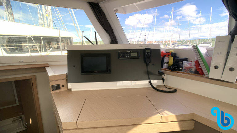 Fountaine Pajot Lucia 40, Idefix