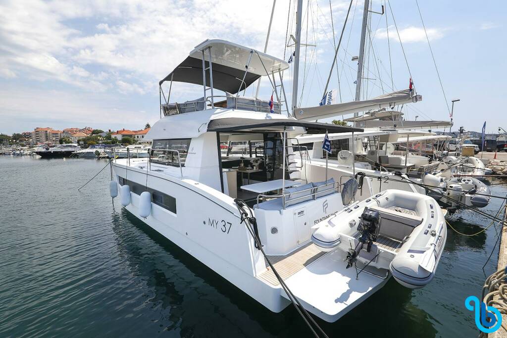 Fountaine Pajot MY 37, 