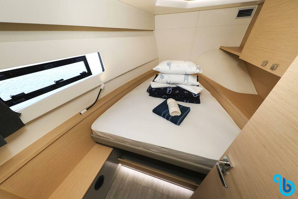 Fountaine Pajot MY 37, 