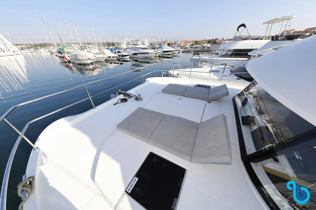 Fountaine Pajot MY 37, Marketka