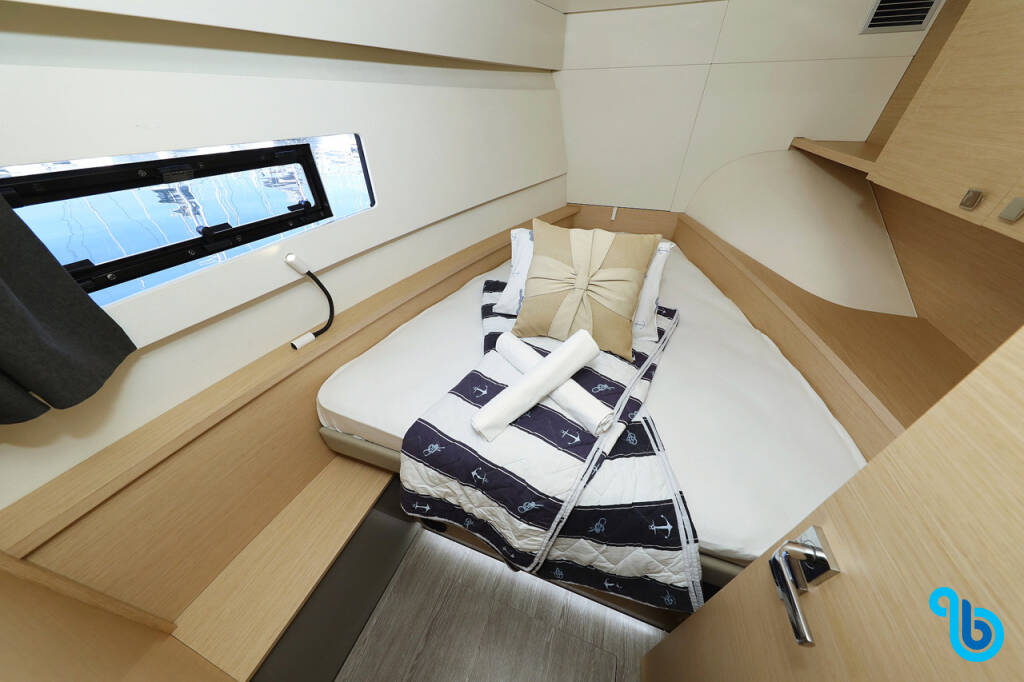 Fountaine Pajot MY 37, Marketka