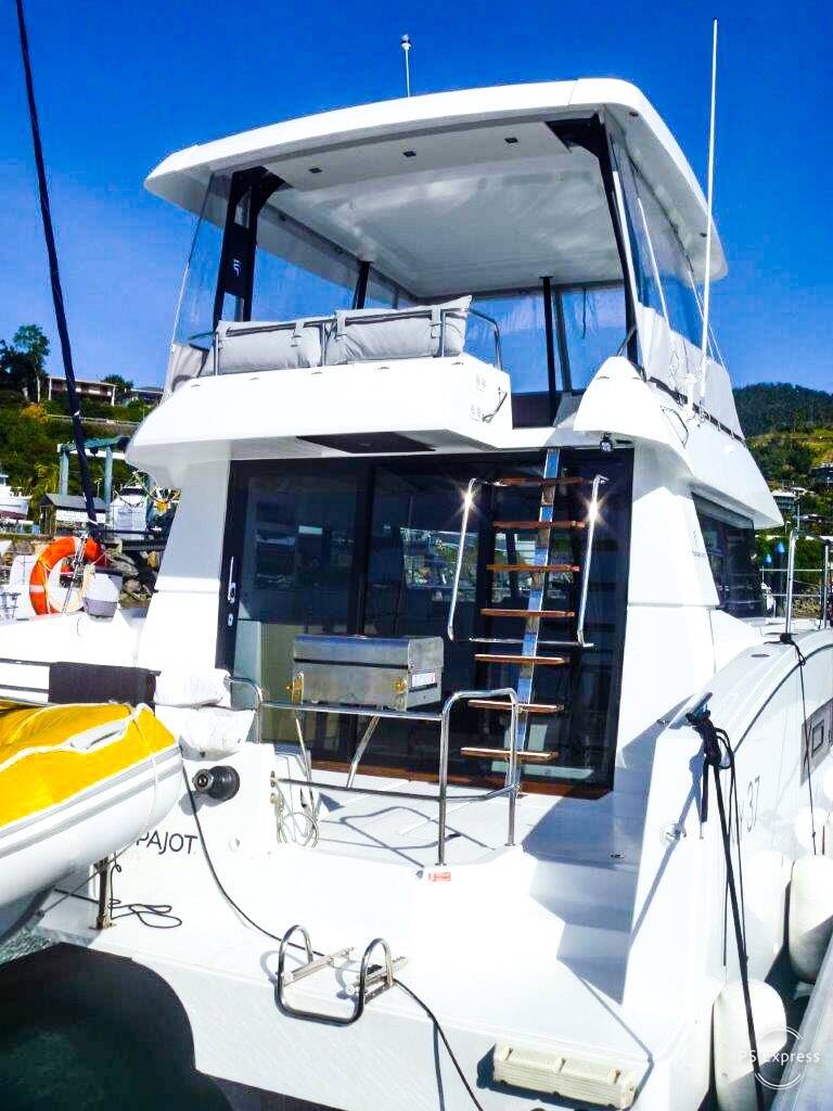 Fountaine Pajot MY 37, PLUTON_DB