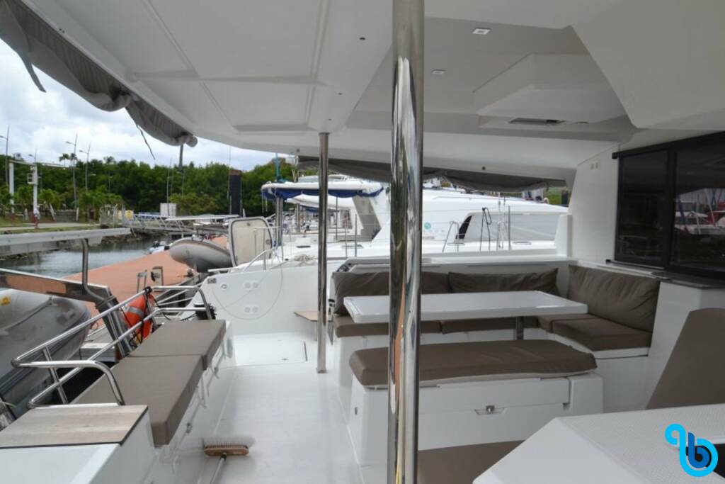 Fountaine Pajot Saona 47 (Quintet), PENFRET **