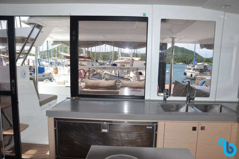 Fountaine Pajot Saona 47 (Quintet), CIGOGNE **