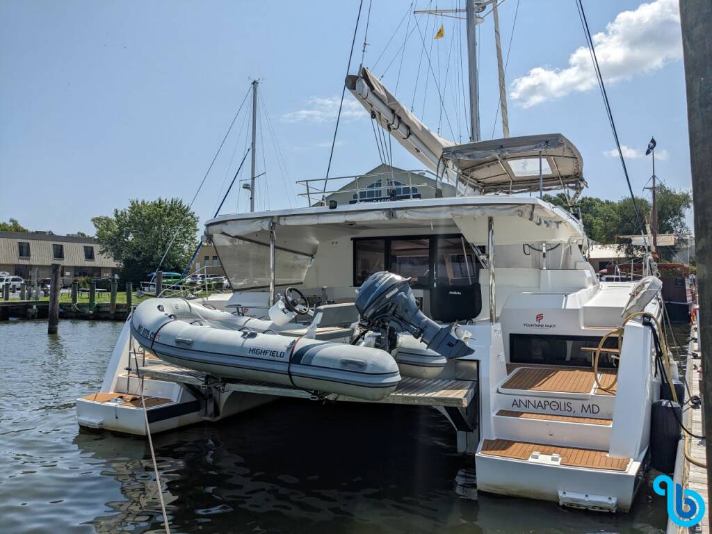 Fountaine Pajot Saona 47 (Quintet), Dark Star