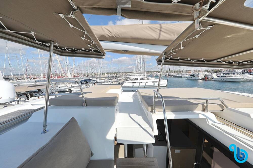 Fountaine Pajot Saona 47 (Quintet), FEE