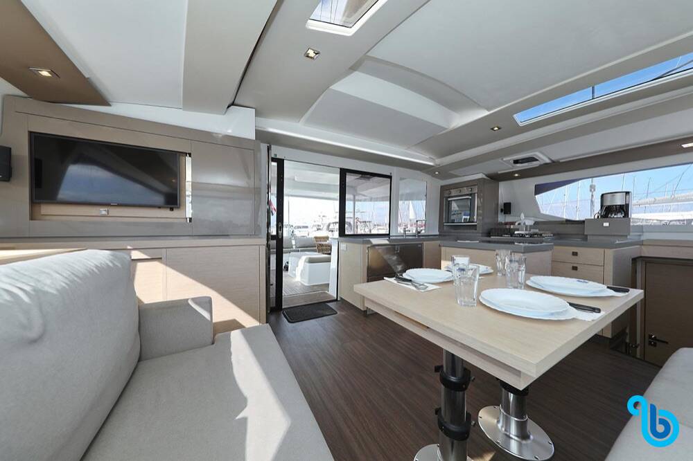 Fountaine Pajot Saona 47 (Quintet), FEE