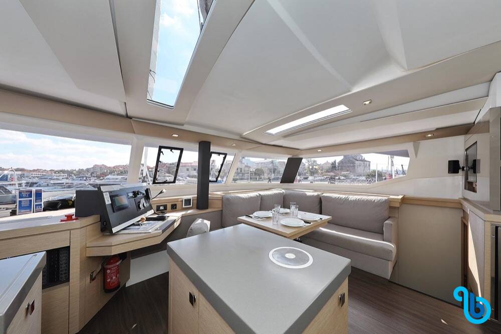 Fountaine Pajot Saona 47 (Quintet), FEE