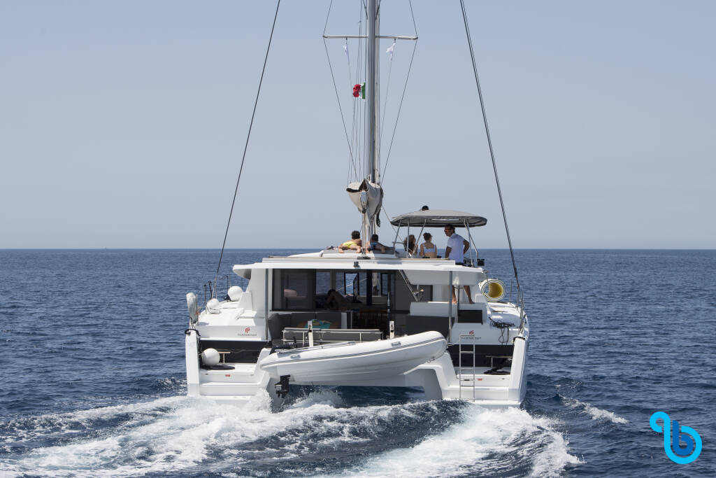 Fountaine Pajot Saona 47, Saona (Ac in all cabins+Wm+Gen+Bbq)