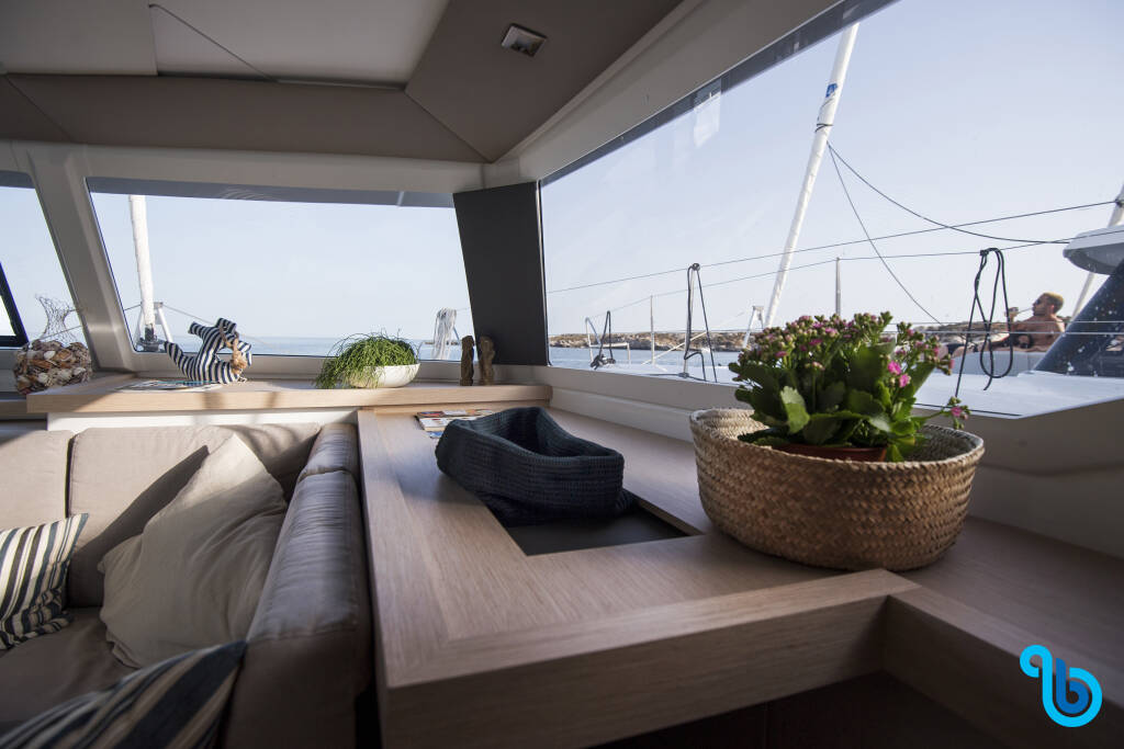 Fountaine Pajot Saona 47, Saona (Ac in all cabins+Wm+Gen+Bbq)