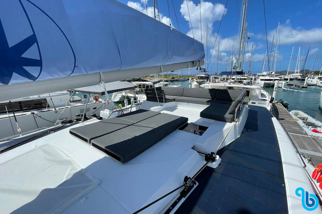 Fountaine Pajot - Tanna 47, Forever Young