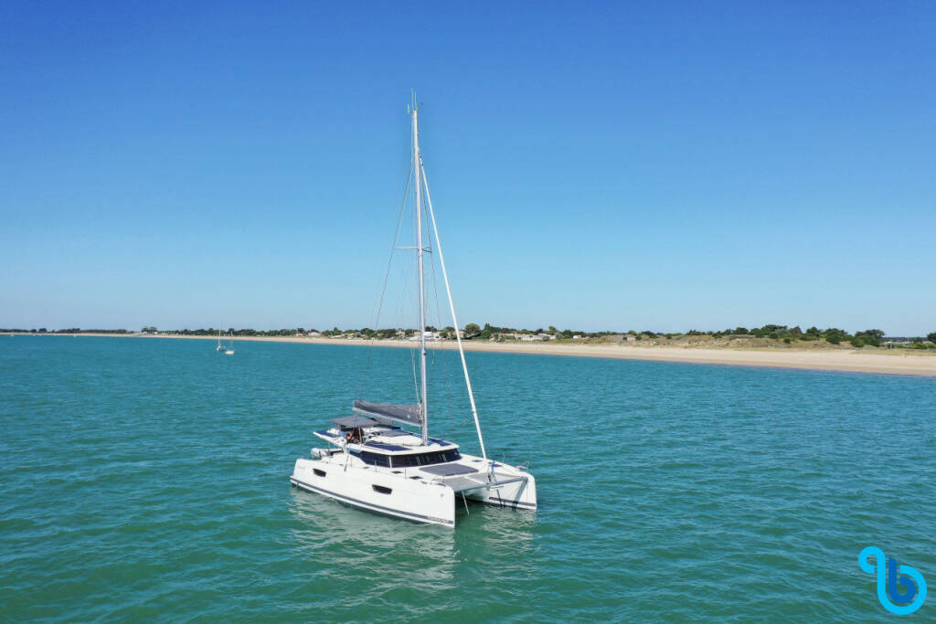 Fountaine Pajot Tanna 47, Analau