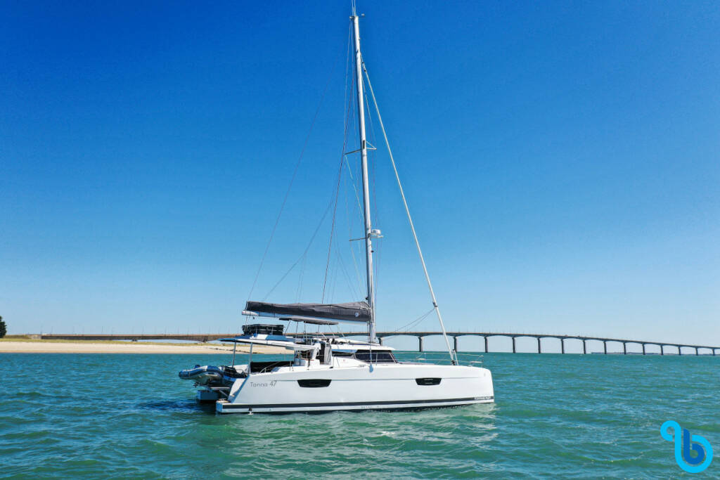 Fountaine Pajot Tanna 47, Analau